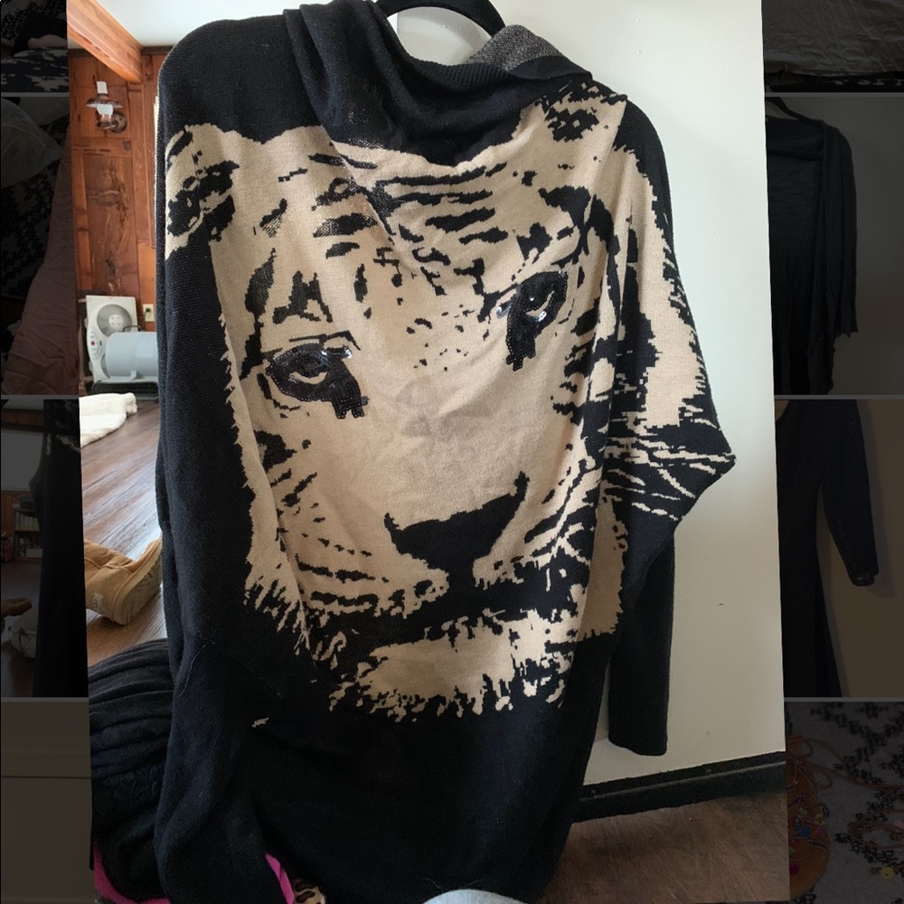 Tiger cardigan
